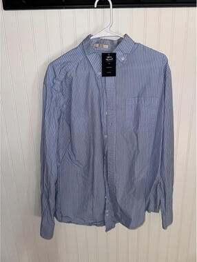 Haggar Men's Regular Fit Blue Striped Cotton Shirt Large